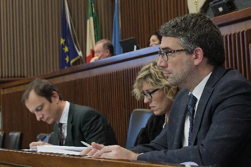 L'assessore FVG alle Autonomie locali, Pierpaolo Roberti, durante la discussione in Consiglio regionale sul ddl di riordino degli enti territoriali